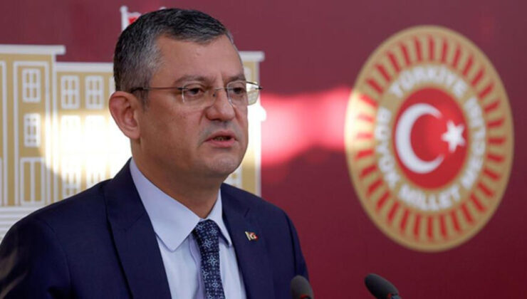 CHP’li Özel’den çağrı: Erdoğan o masaya tıpış tıpış oturacak