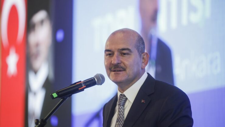 Soylu duyurdu: Taksilerde yabancı yolcu kararı