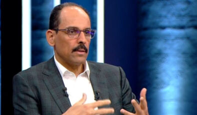 İbrahim Kalın: Ukrayna’dan ilk tahıl gemisi yarın yola çıkabilir