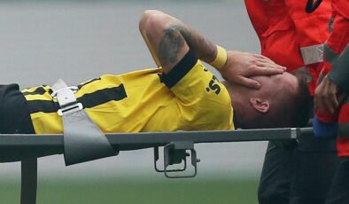 Marco Reus sakatlandı! Gözyaşları içinde kaldı…