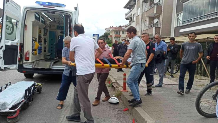 Yaya geçidinden geçen motosiklete hafif ticari araç çarptı: 1 yaralı