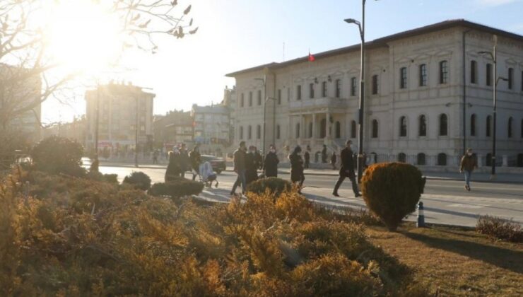 Yüzyılın En Sıcak Günü: Sivas’ta En Sıcak 3 Eylül Kayıtlara Geçti