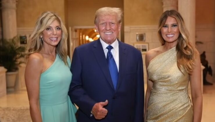 Donald Trump, eski eşi Marla Maples ile poz verdi