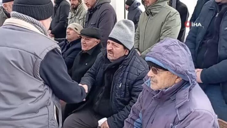 Depremde hayatını kaybeden 5 kişilik aile Ordu’da son yolculuğuna uğurlandı