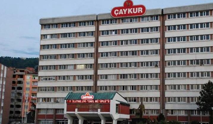 Yeterli sayıda başvuru yapılmayınca çay eksperleri kuraya girmeden işe girdi