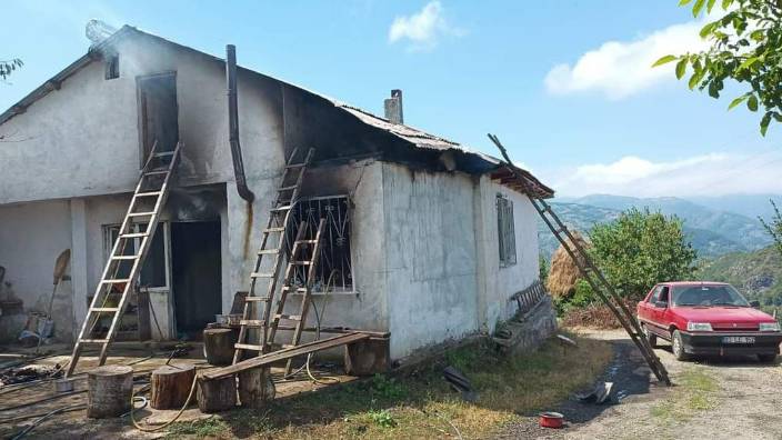 Ordu’da evde çıkan yangında bir kişi can verdi