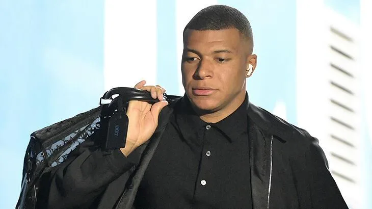 PSG’den Kylian Mbappe kararı! Resmen açıklandı