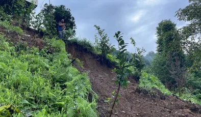 Rize Çayeli’nde Şiddetli Yağış Sonrası Evler Boşaltıldı