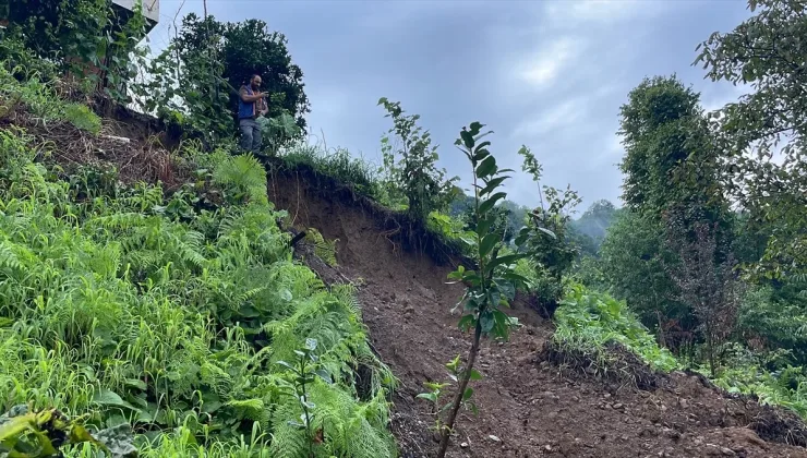 Rize Çayeli’nde Şiddetli Yağış Sonrası Evler Boşaltıldı