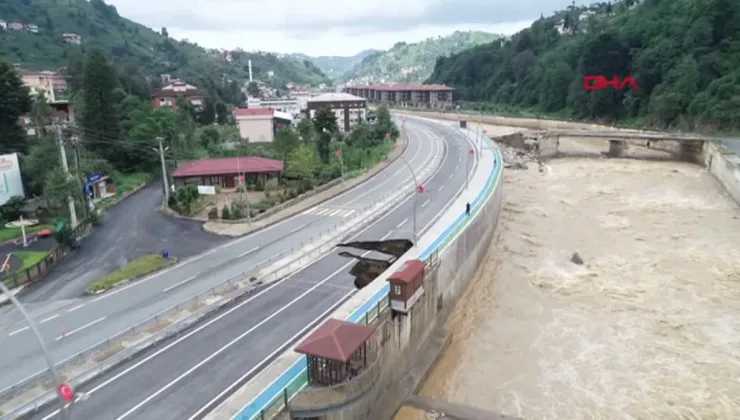 Rize’de sağanak sel ve heyelana neden oldu; 1 ev yıkıldı, 8 ev boşaltıldı