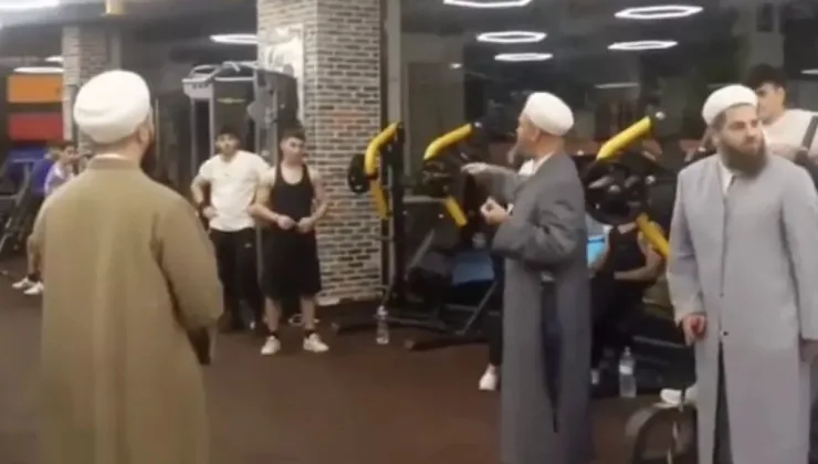 Tebliğciler Bu Kez Spor Salonunda! Spor Yapanları Taciz Ettiler!