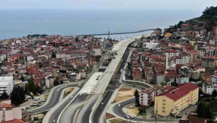 Trabzon’da Kanuni Bulvarı’nın son hali havadan görüntülendi