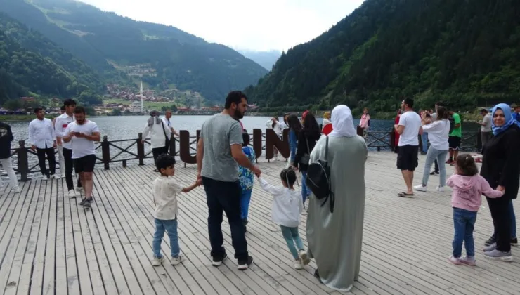 Uzungöl’de Arap turist yoğunluğu: Hava güzel manzara çok güzel