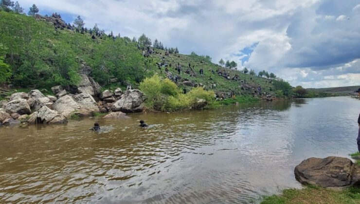 Dereye giren çocuk boğuldu