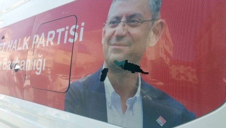 Samsun’da CHP’nin aracına taş ve bıçakla saldırıldı!